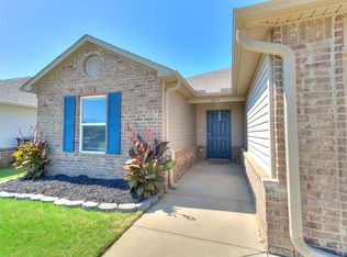 1817 Hannah Ln, Oklahoma City, OK 73127