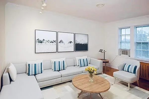 285 Harvard St #412 — Photo 3