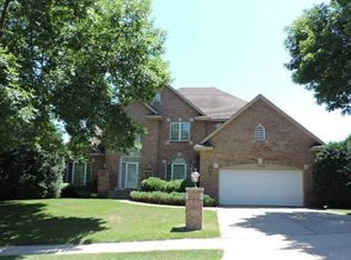 14663 Queens Trl, Eden Prairie, MN 55347