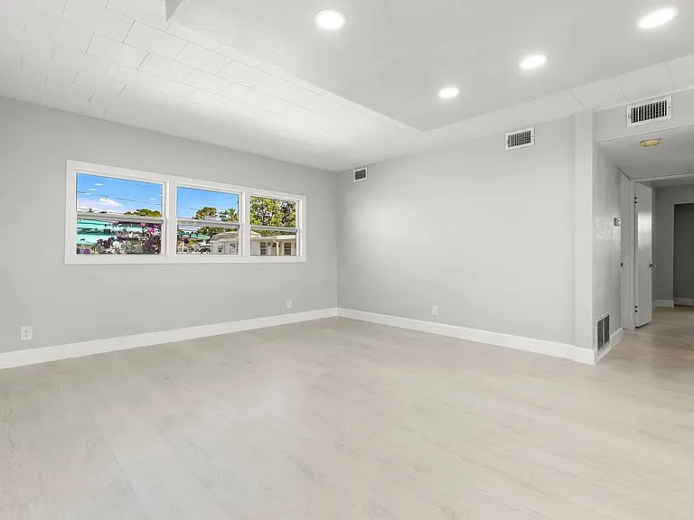 2505 E Bay Dr #88 — Photo 5