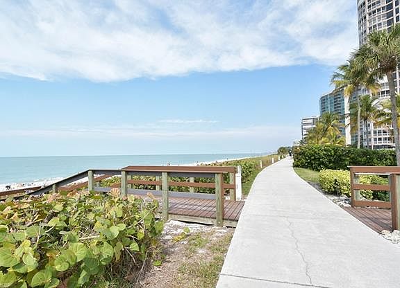 2nd image of 4551 Gulf Shore Blvd N APT 806