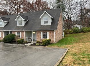 2013 Silverbrook Dr, Knoxville, TN 37923