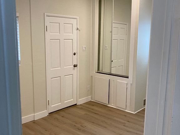 4th image of 420 N Gertruda Ave #A