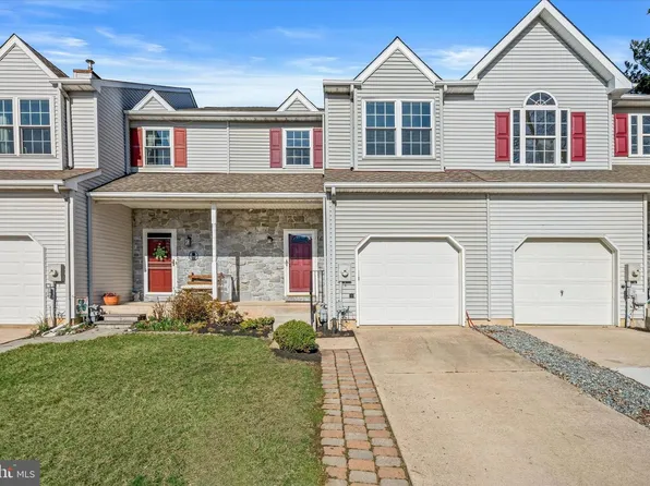 126 Shinn Cir, Wilmington, DE 19808