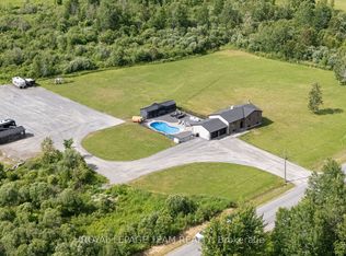883 Craig Rd, North Grenville, ON K0G1S0