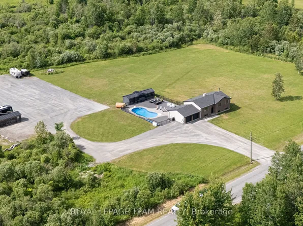 883 Craig Rd, North Grenville, ON K0G 1S0
