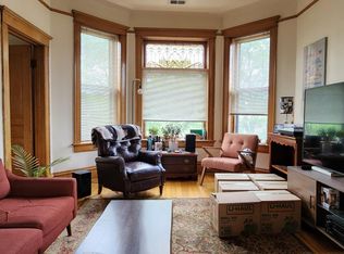 2716 N Troy St #3, Chicago, IL 60647