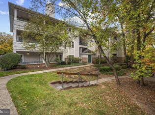 12005 Taliesin Pl APT 16, Reston, VA 20190