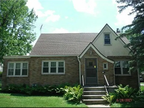 920 3rd St, Boone, IA 50036