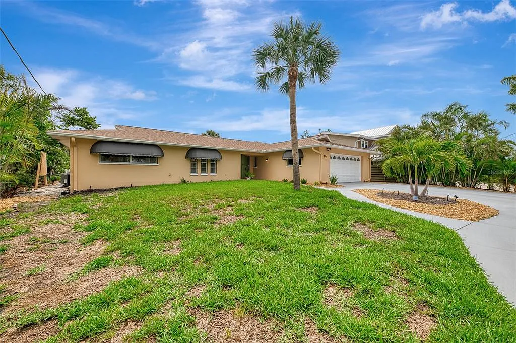 3 bed, 2.5 bath, 2080 sqft, $5,000 — Photo 4
