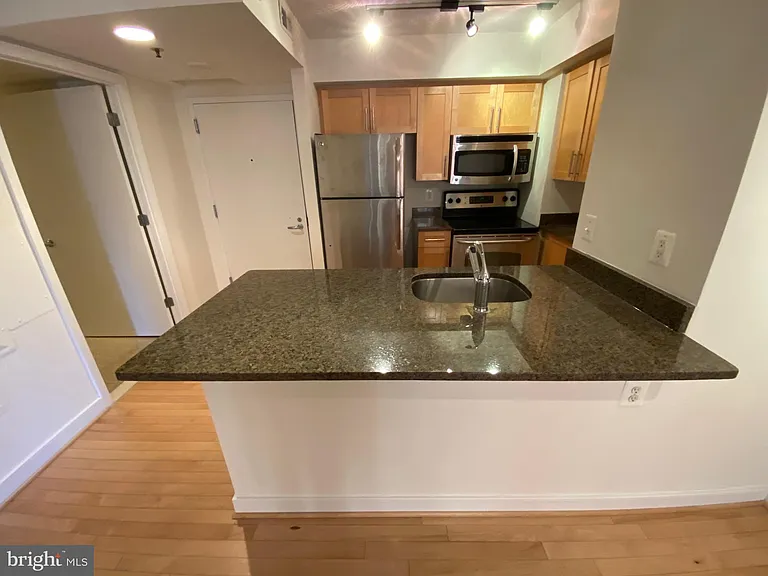 7500 Woodmont Ave #S403 — Photo 6