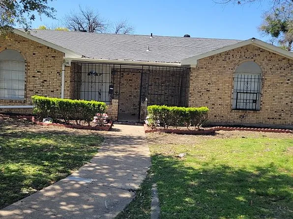 831 Kelso Dr, Dallas, TX 75211