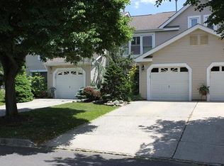 277 Rooney Ct, East Brunswick, NJ 08816