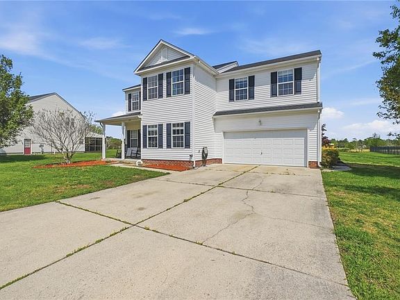 3rd image of 137 Eagleton Cir