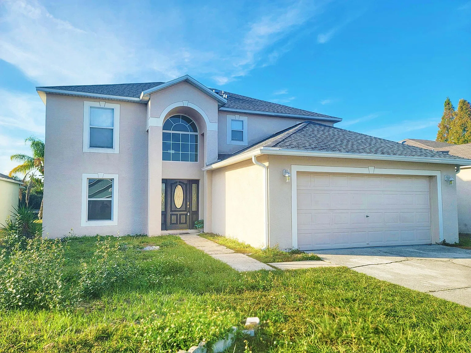 4 bed, 2.5 bath, 2200 sqft, $2,395 — Photo 1