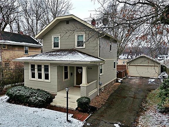 2nd image of 426 Seaman Ave