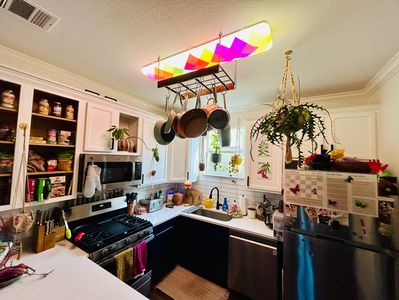 2113 Thrasher Ln, Austin, TX, 78741