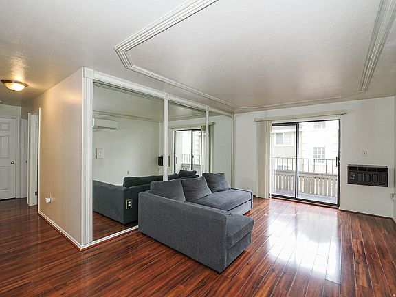 5th image of 550 S 400 E APT 3102