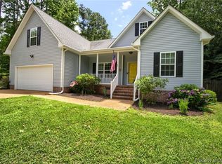8371 Patrick Henry Way, Gloucester, VA 23061