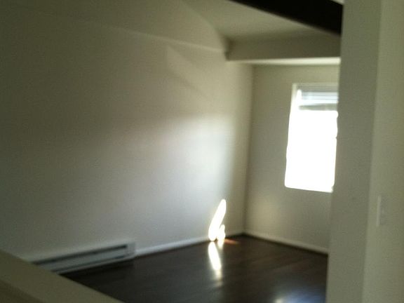 3rd image of 4621 Mansion St Floor 2