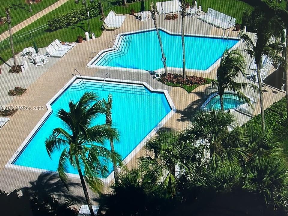 1st image of 18151 NE 31st Ct APT 1614