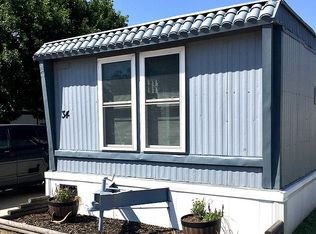 320 N 1st St #34, Doniphan, NE 68832