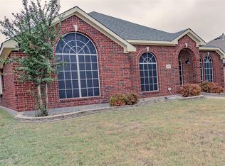 2313 Granbury Dr, Mesquite, TX 75150