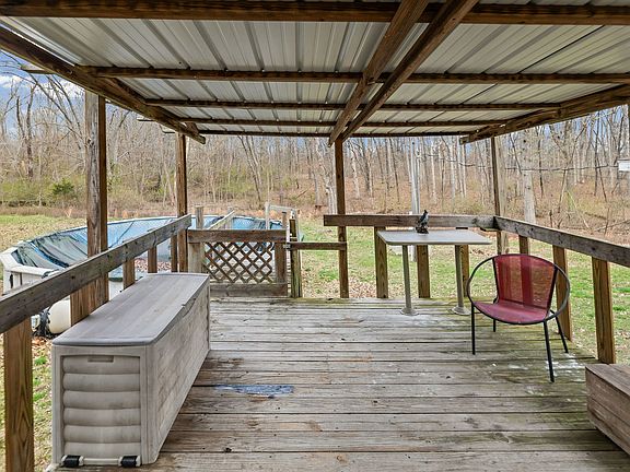 5th image of 2429 Overbeck Ln