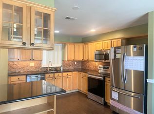 203 S Snowdon Ct, Exton, PA 19341