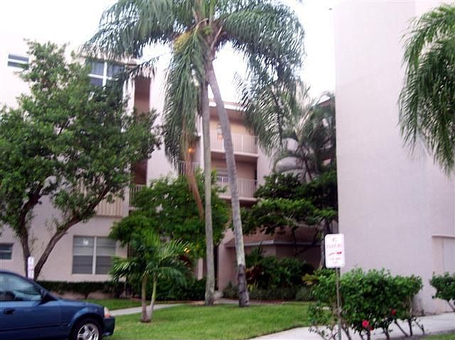 1st image of 9430 Tangerine Pl APT 402