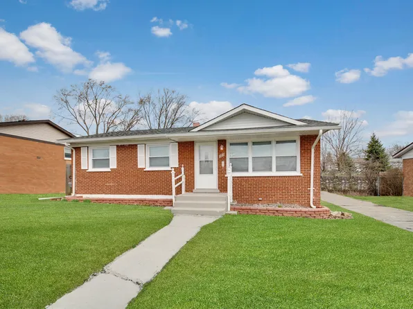 379 Hickory St, Chicago Heights, IL 60411