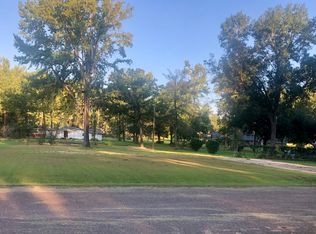 105 Azalea Dr, Dequincy, LA 70633