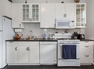 150 Edgar St, Weehawken, NJ 07086