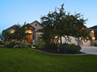 552 E Johns Way, Sandy, UT 84070