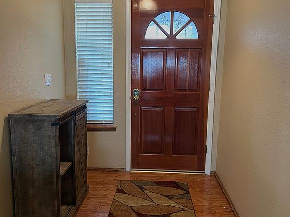 4th image of 11115 Oaktrail Ct
