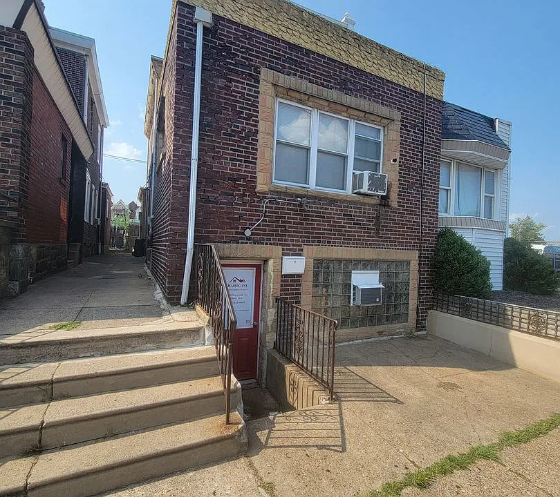 7208 Torresdale Ave