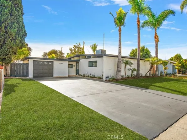 600 W Rosslynn Ave, Fullerton, CA 92832