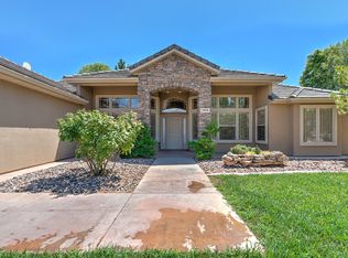 1994 E Knolls Dr, St George, UT 84790