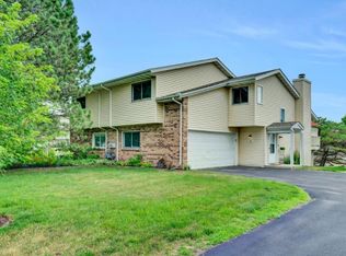 6069 Covington Ter, Minnetonka, MN 55345