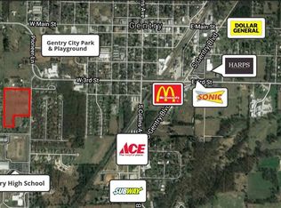 Pioneer Ln, Gentry, AR 72734