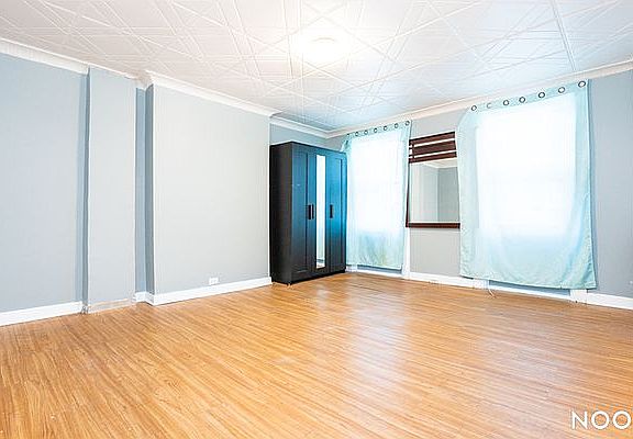 4th image of 1888 Bergen St Floor 2