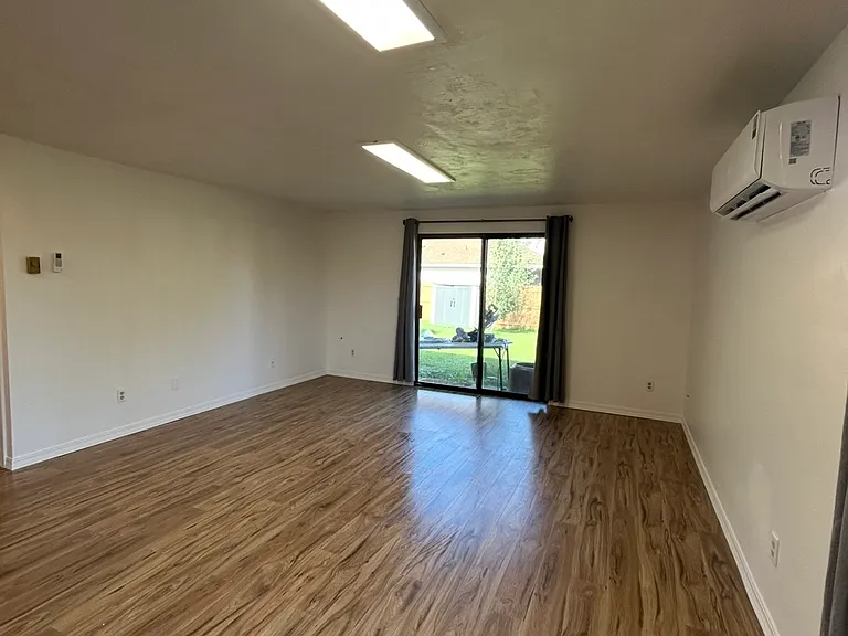 1810 N Regal St #1808 — Photo 6