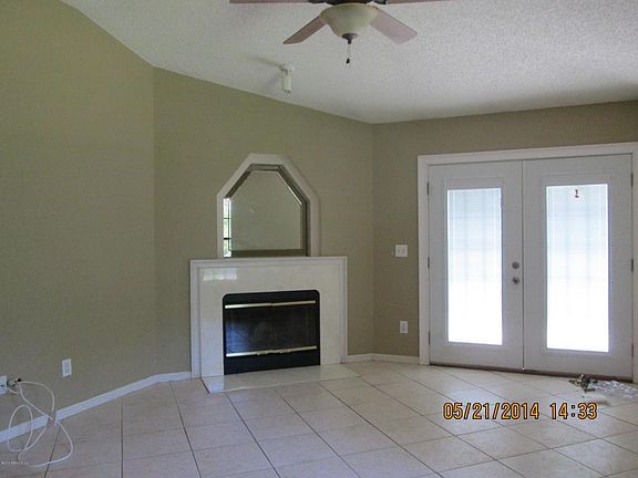 2nd image of 2434 Silver Springs Dr