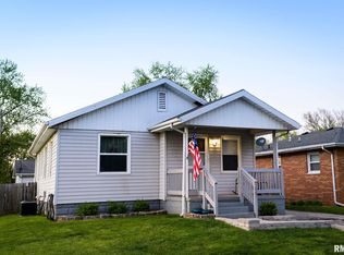 227 Herget St, Pekin, IL