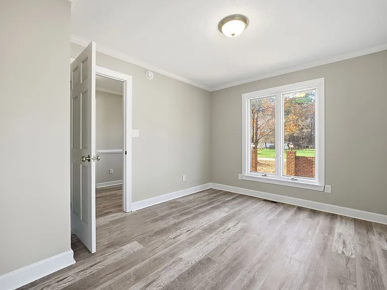 9 Rhodelia Ln — Photo 29