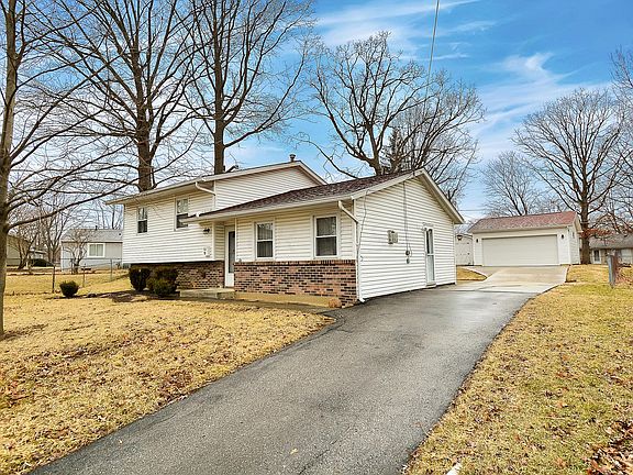 2nd image of 93 Scottwood Ct