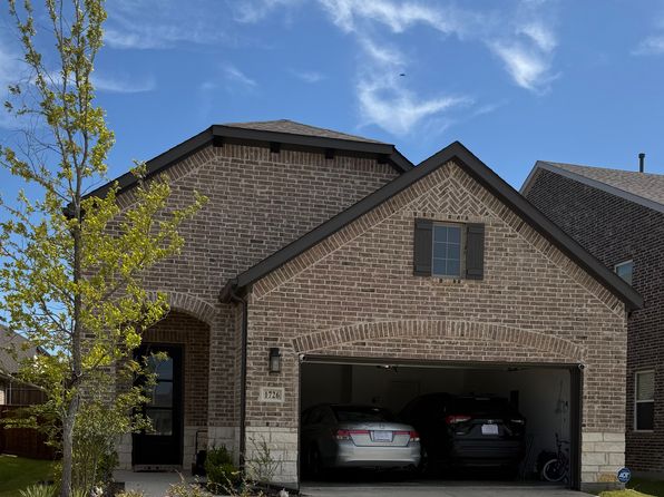 1726 Coachman Dr
