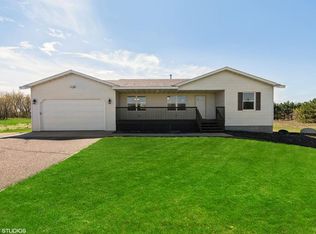 1107 212th Ave, New Richmond, WI 54017