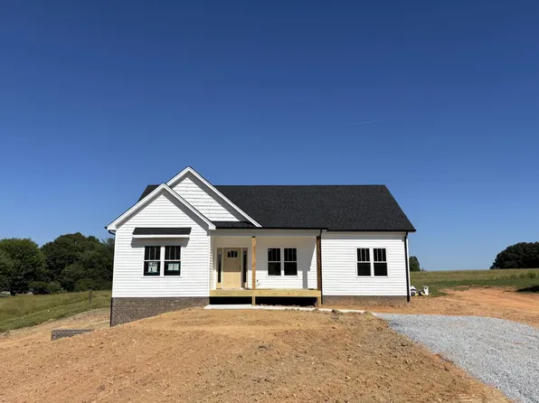 10384 Leesville Rd, Lynch Station, VA 24571