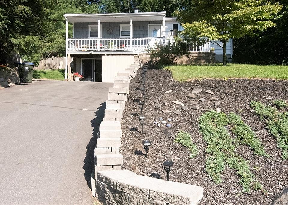 1st image of 68 Duelk Ave